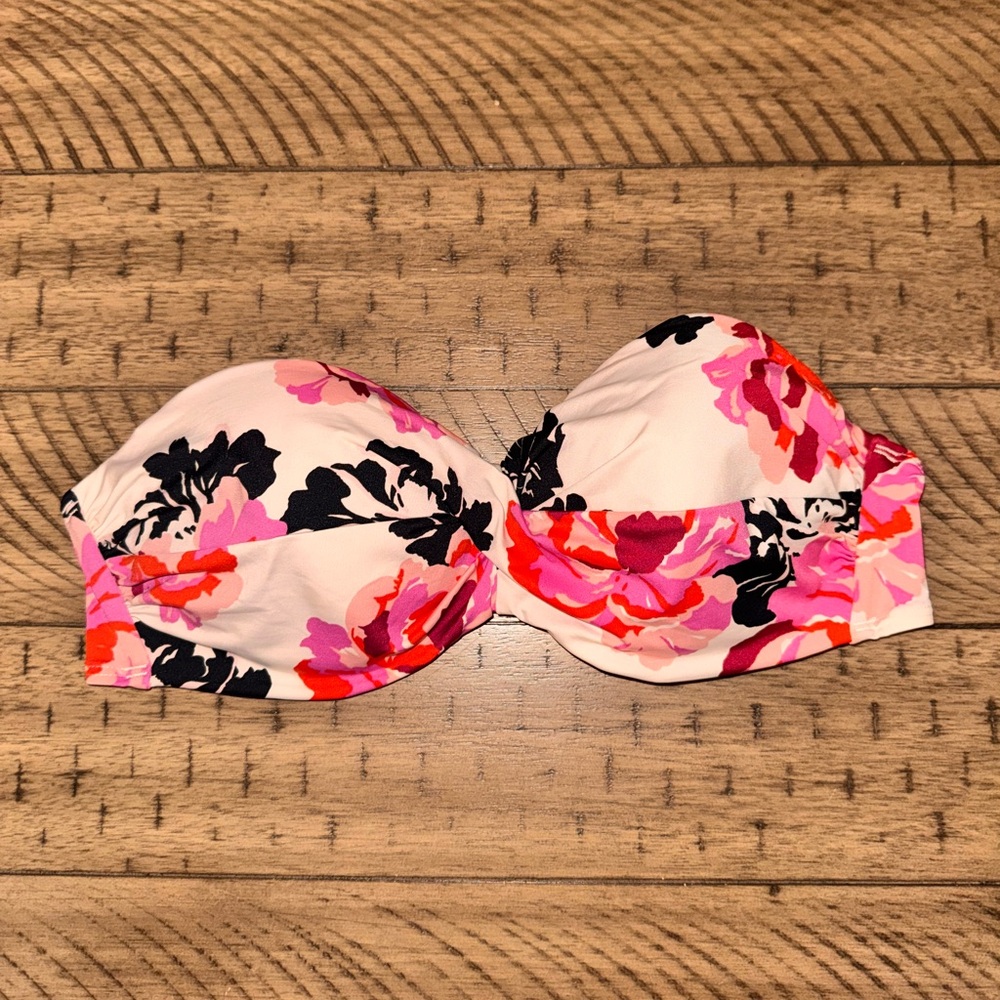Victoria's Secret Multicolor Floral Bikini Top
